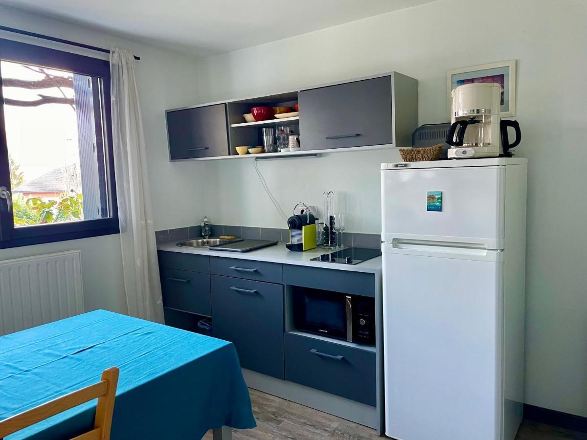 Appartement Independant 30 M² A 500M Du Lac, 2 Velos Et Parking Fournis Sévrier Екстериор снимка